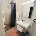 Pensión Town House