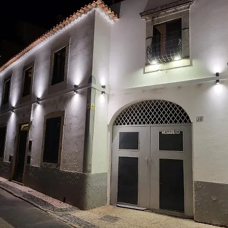 Town House *