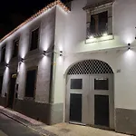 Town House 3*